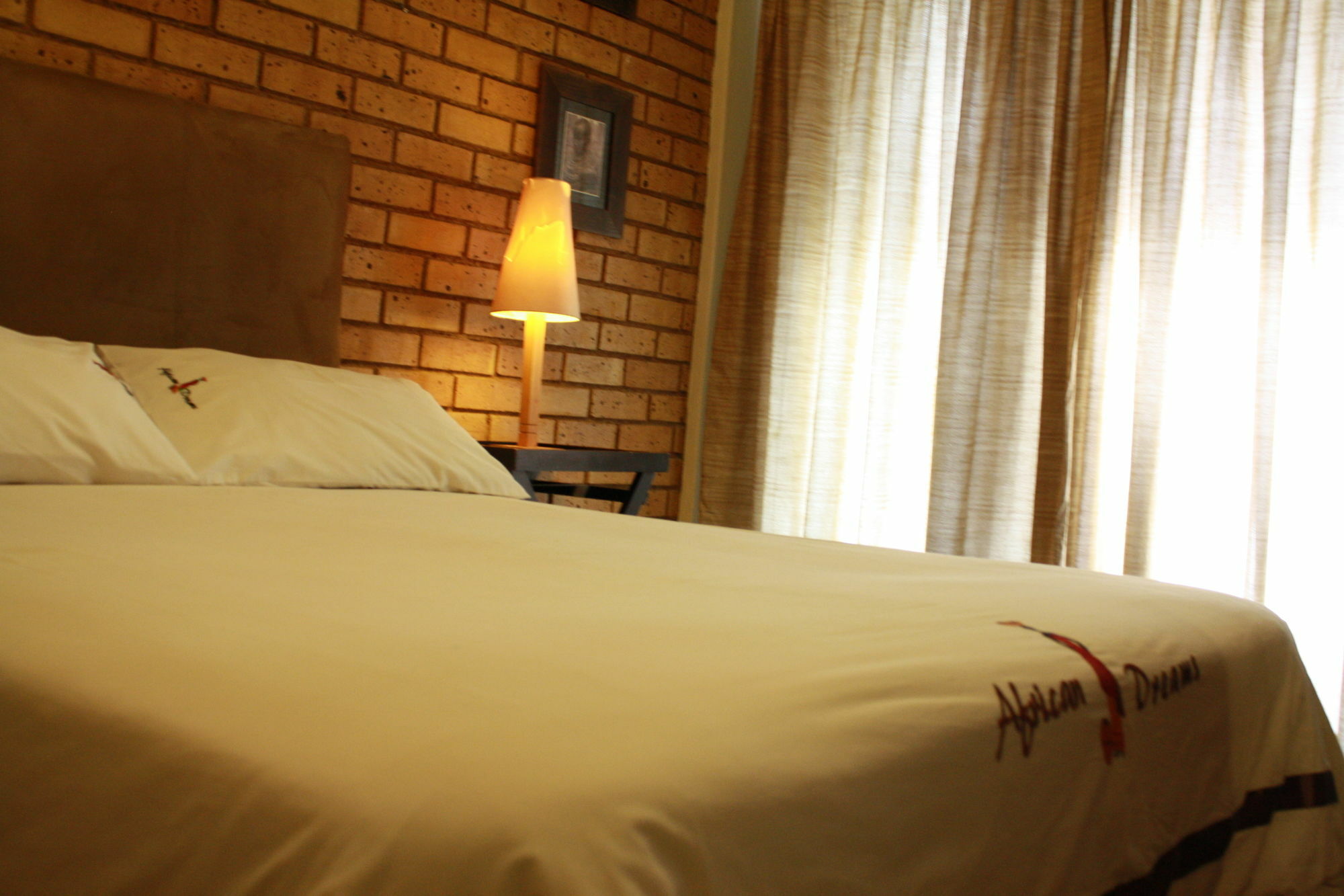 African Dreams Lodge Kempton Park Kültér fotó